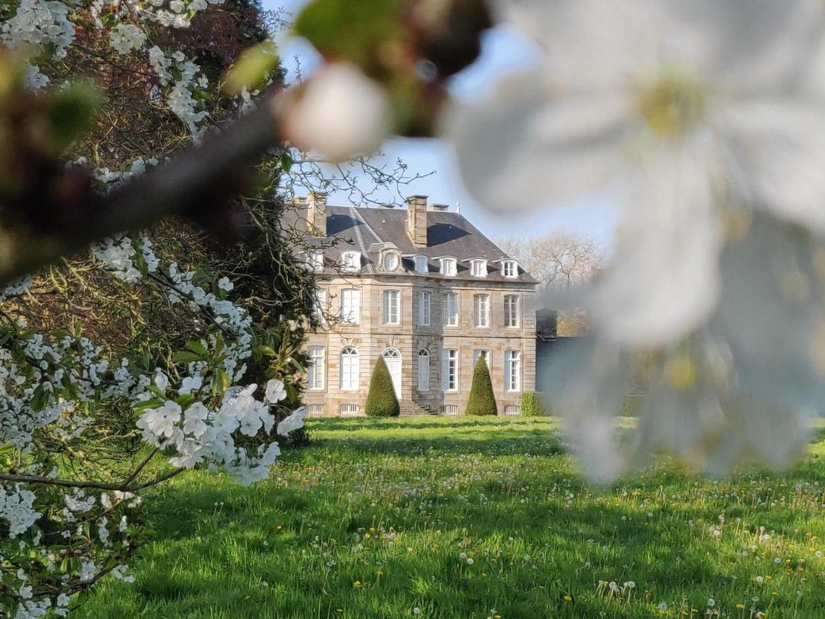 Holiday Home Chateau De Bouceel Mont Saint Michel Vergoncey Dış mekan fotoğraf